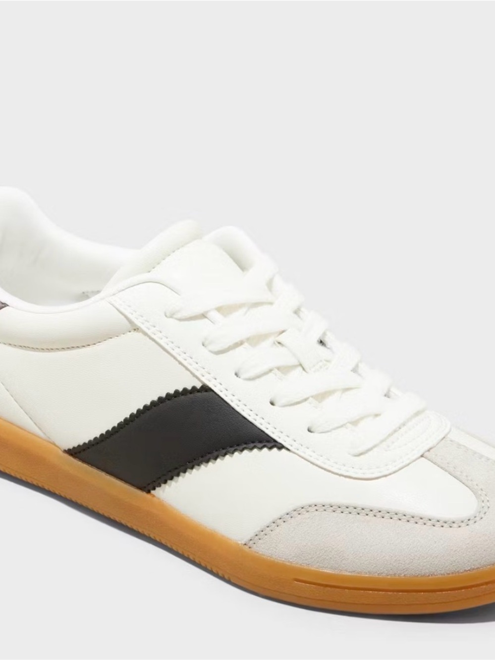 Women’s Spencer Sneaker